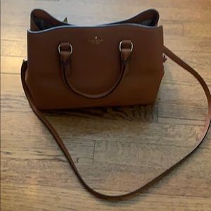 KATE SPADE Evangelie Larchmont avenue in cognac